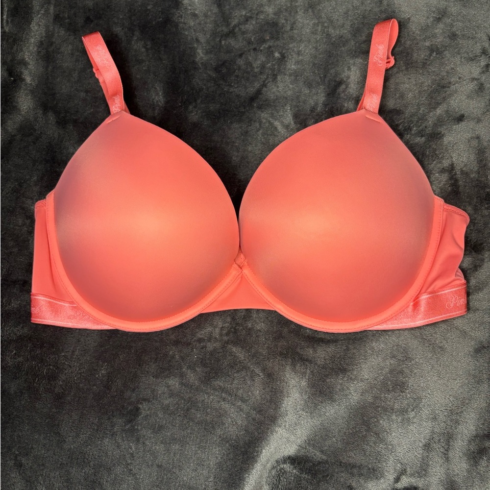 Victoria’s Secret bra